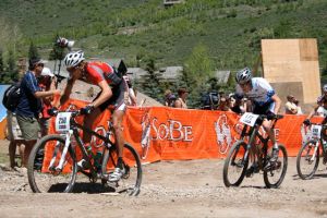 Tate chasing down Brady at the start