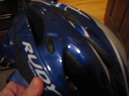 helmet-dent